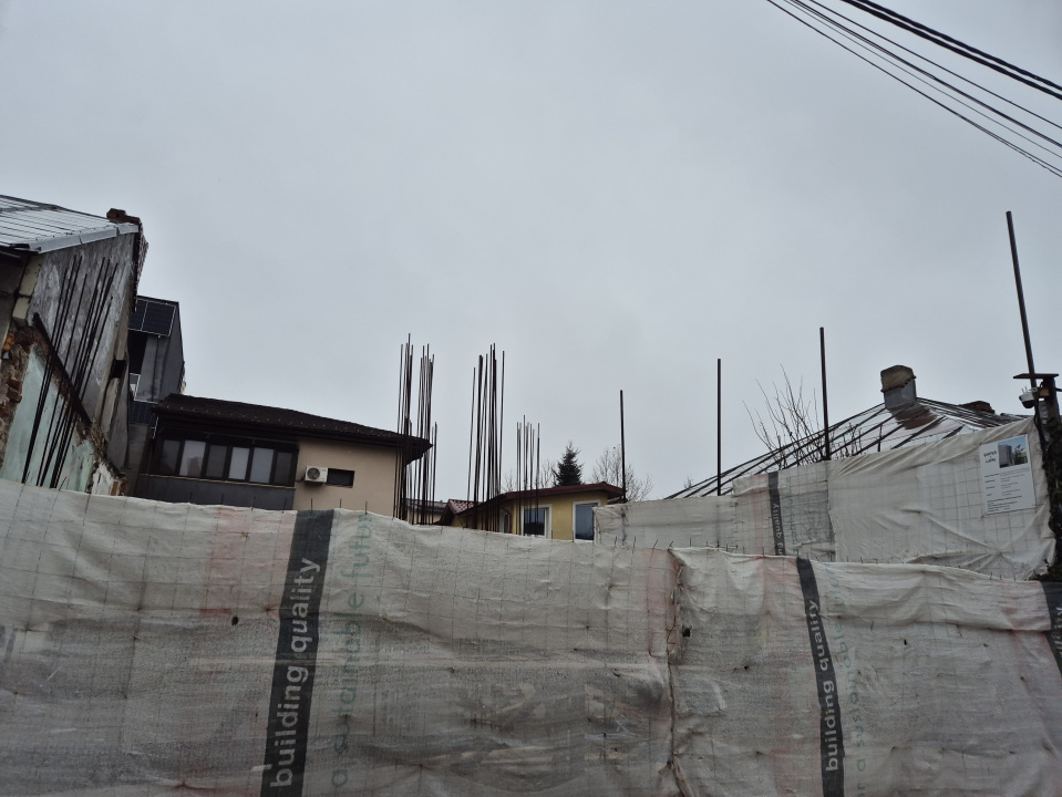 Belvedere- teren cu autorizație de construire - S+P+2et 