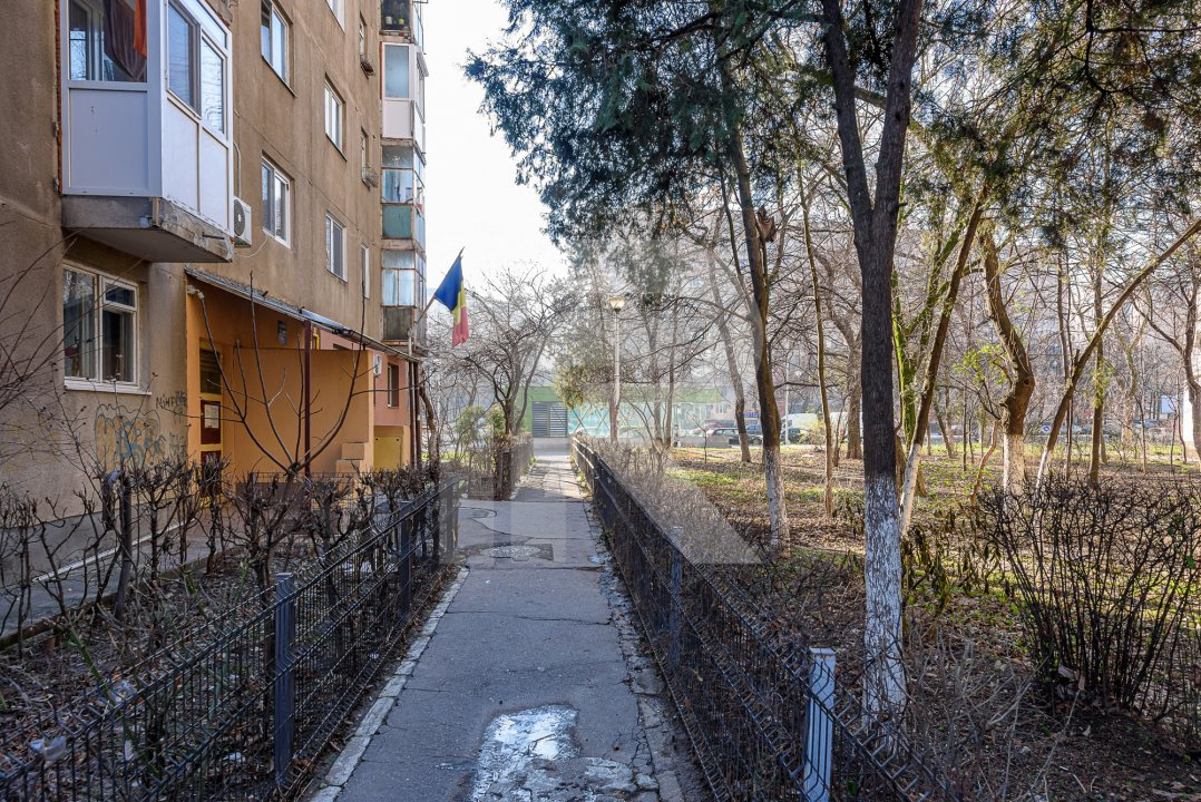 Apartament 2 camere mobilat si utilat langa metrou Romancierilor