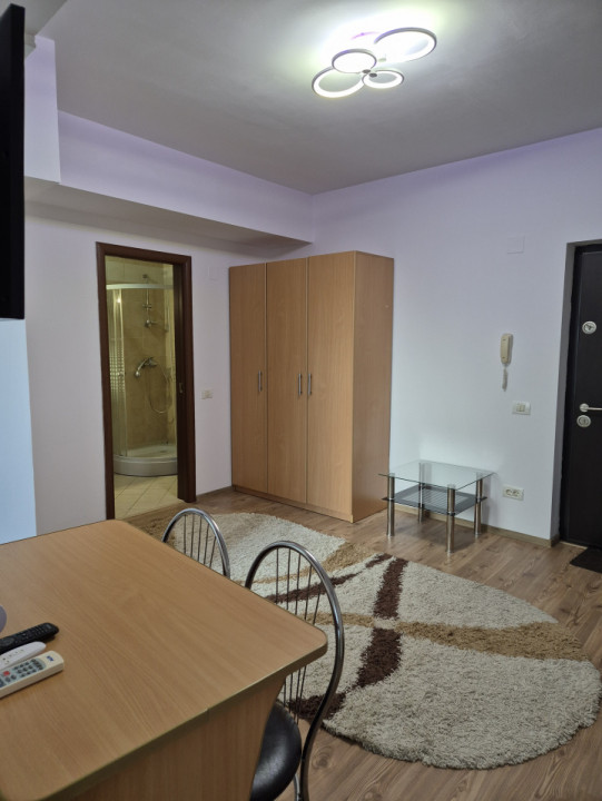 Garsoniera - metrou Timpuri Noi - centrală termica 