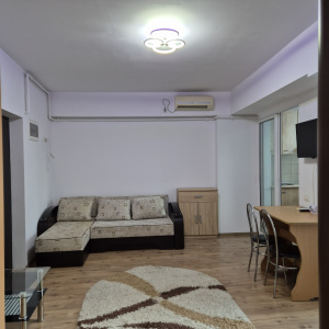 Garsoniera - metrou Timpuri Noi - centrală termica 