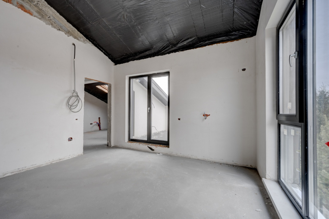 Casa se preda finisata - 4 bai -3 dormitoare - curte - parcare -  metrou Păcii 