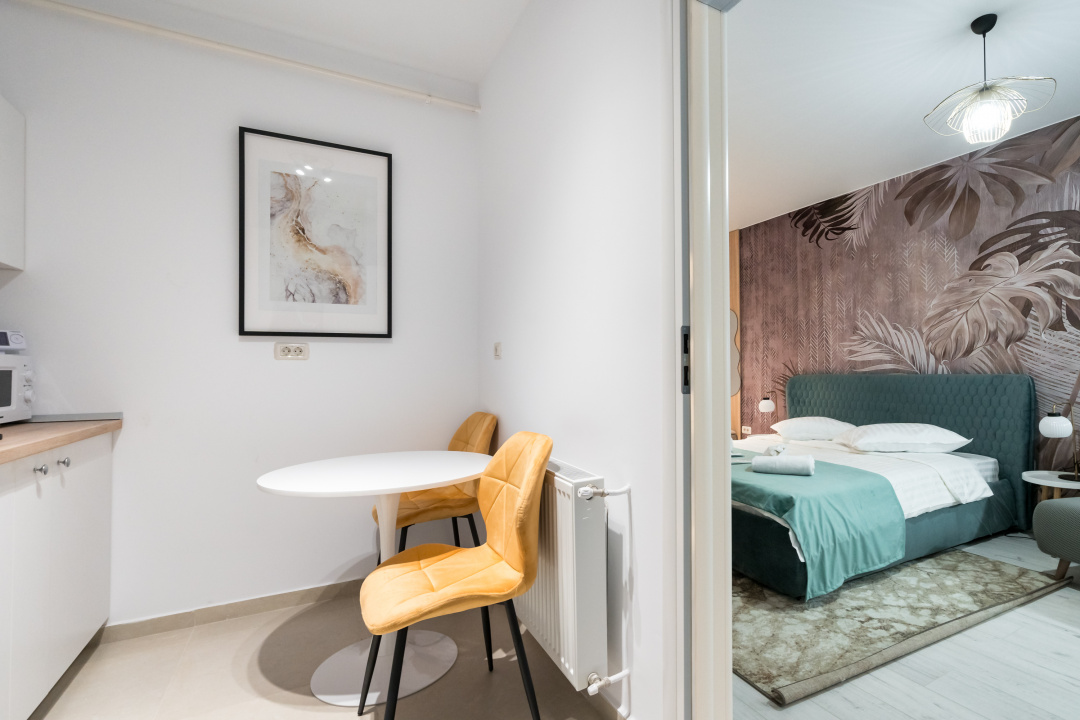 Central Address - mobilat și utilat designer - prima inchiriere