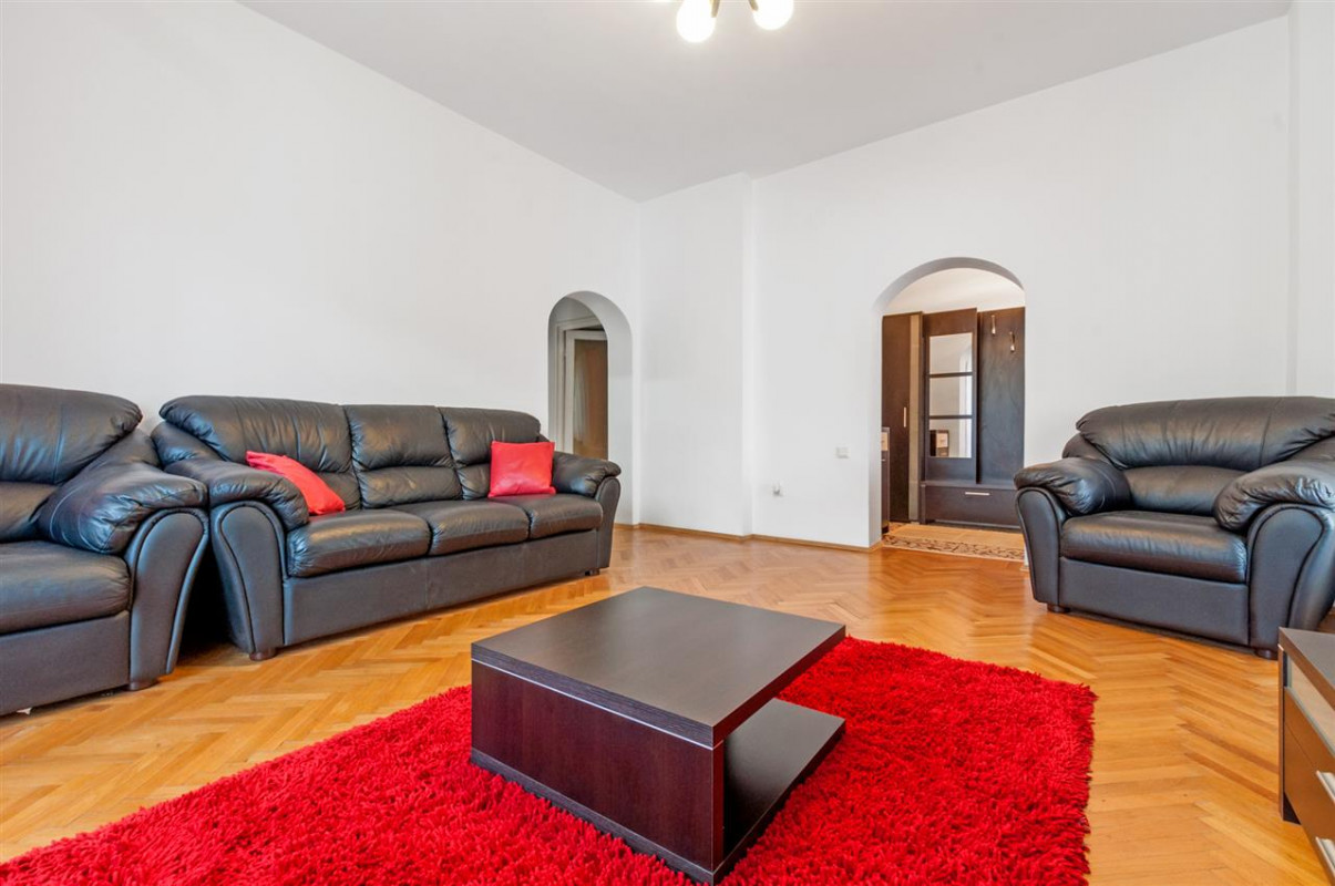 Apartament cu 2 camere de inchiriat - Universitate - Str Dianei