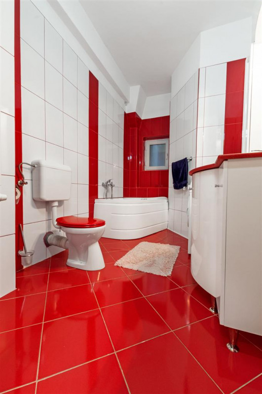 Apartament cu 2 camere de inchiriat - Universitate - Str Dianei