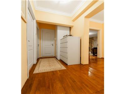Apartament deosebit ! zona Panduri - Monitorul Oficial