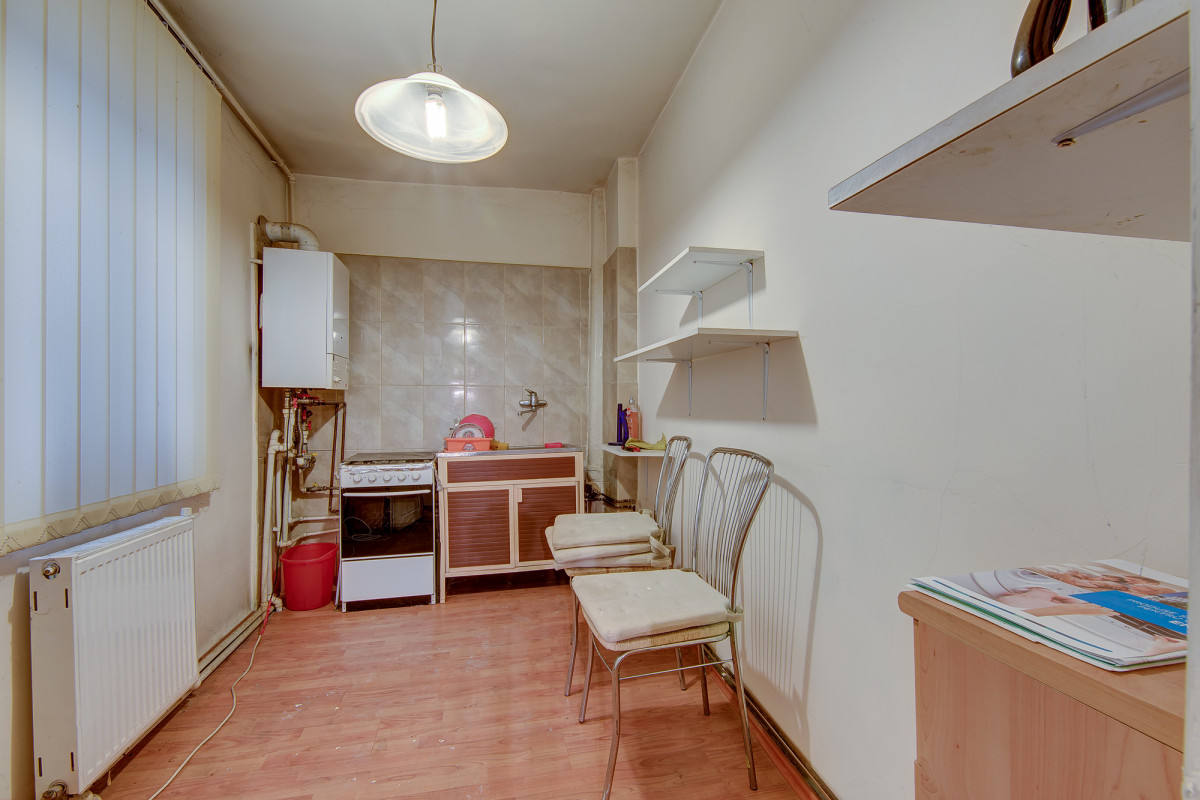 Apartament 2 camere in vila - Ideal investitie - strada Chindiei - 11 Iunie