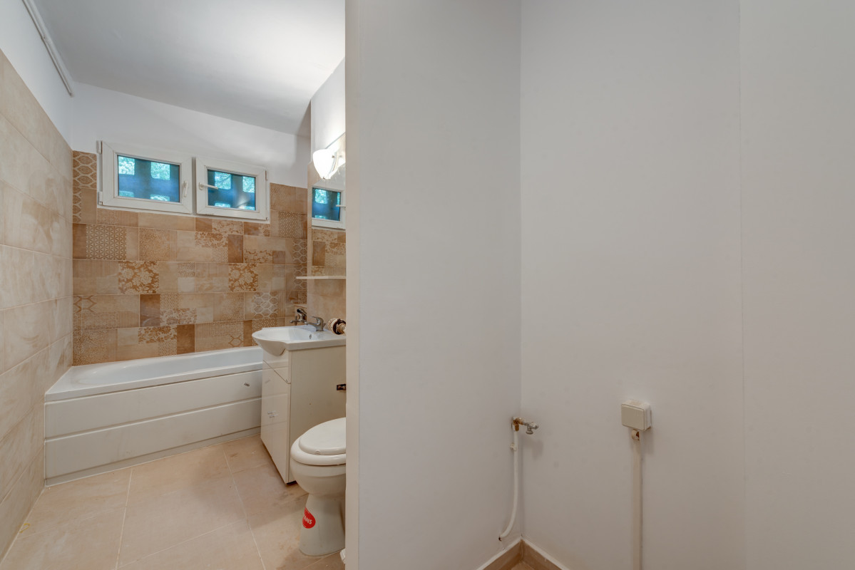 Apartament 3 camere complet renovat Gorjului str Ghirlandei