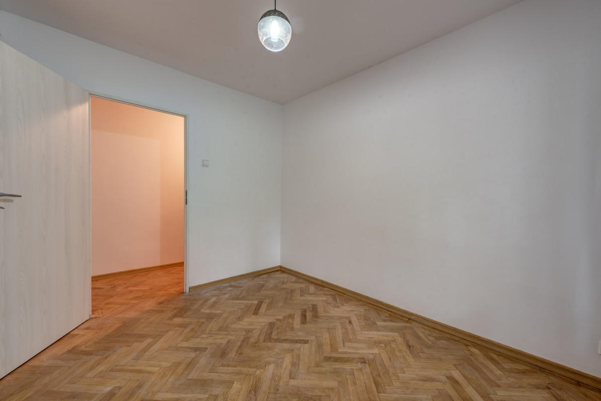 Apartament 3 camere complet renovat Gorjului str Ghirlandei