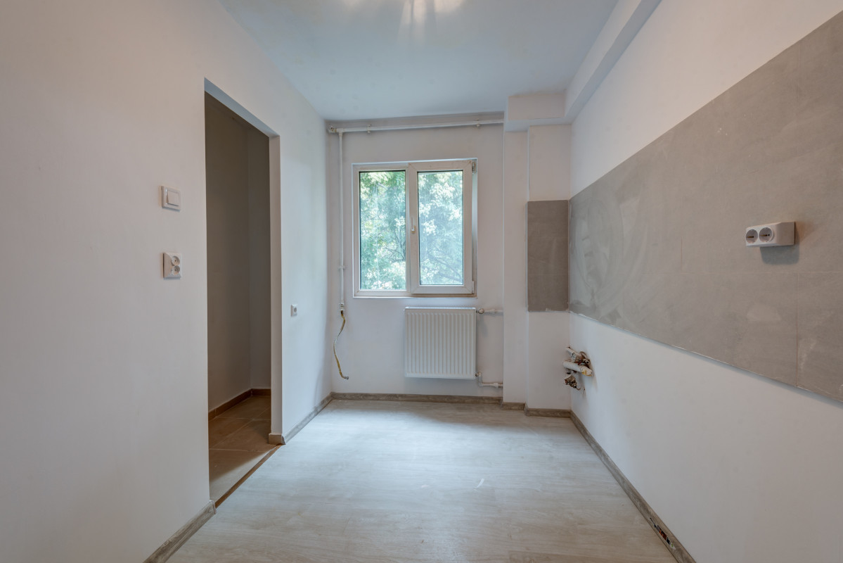 Apartament 3 camere complet renovat Gorjului str Ghirlandei