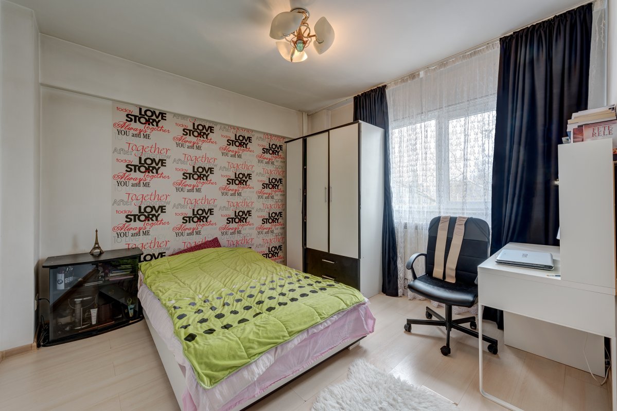Apartament 4 camere Valea Argesului