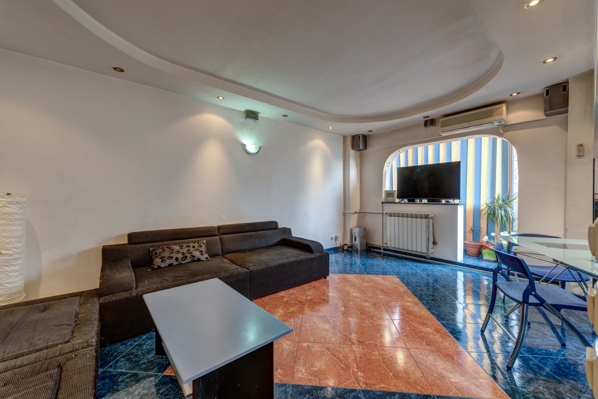 Apartament 4 camere Valea Argesului