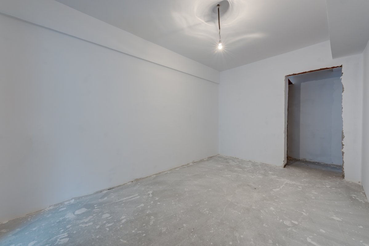 Apartament 2 camere finisat , la cheie - zona Eminescu