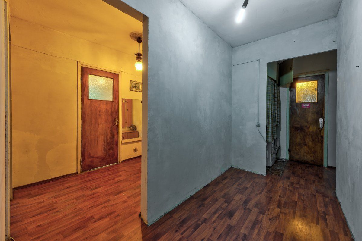 Apartament 4 camere decomandat zona Apusului - Militari