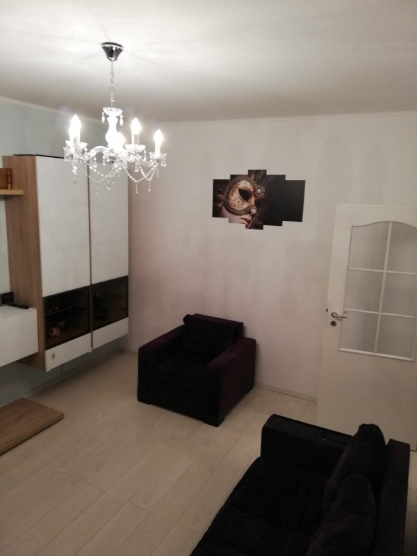 Apartament 2 camere+loc parcare suprateran bloc nou zona Lujerului