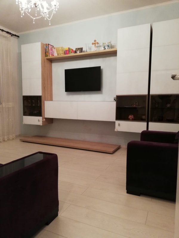 Apartament 2 camere+loc parcare suprateran bloc nou zona Lujerului