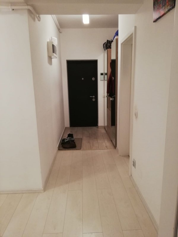 Apartament 2 camere+loc parcare suprateran bloc nou zona Lujerului