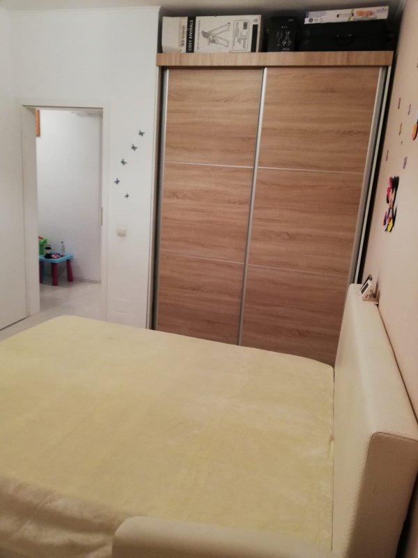 Apartament 2 camere+loc parcare suprateran bloc nou zona Lujerului