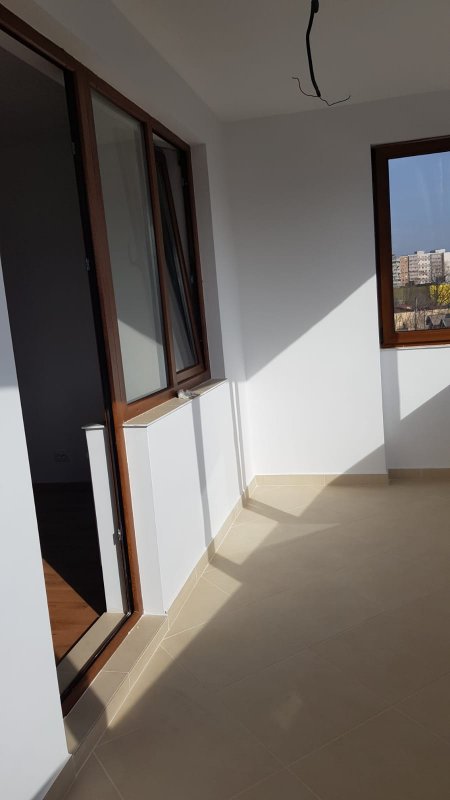 Apartament 2 camere , decomandat , bloc nou - zona Mall Vitan