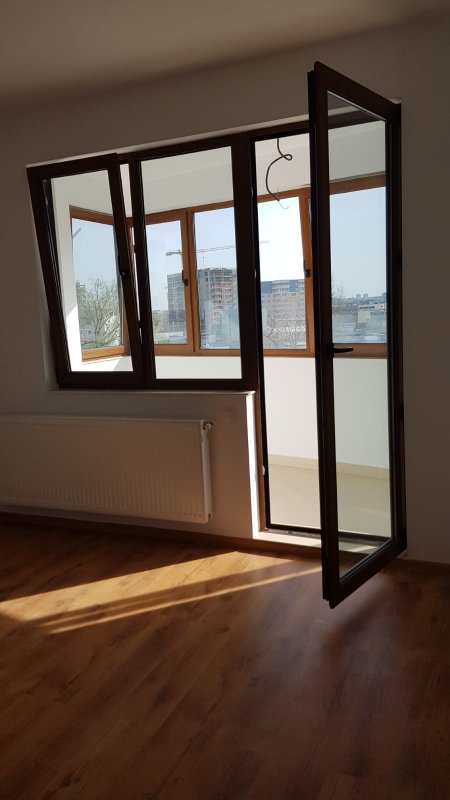 Apartament 2 camere , decomandat , bloc nou - zona Mall Vitan