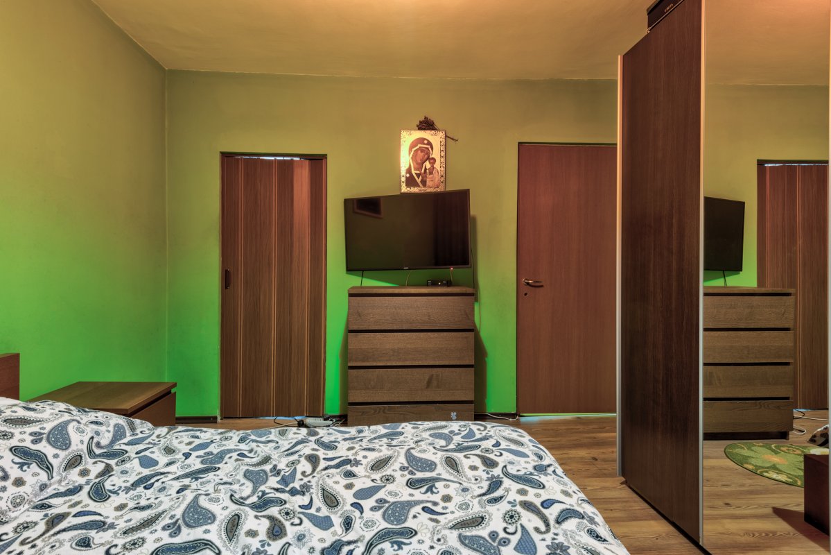 Apartament 2 camere , decomandat Sos Viilor -Eroii Revolutiei