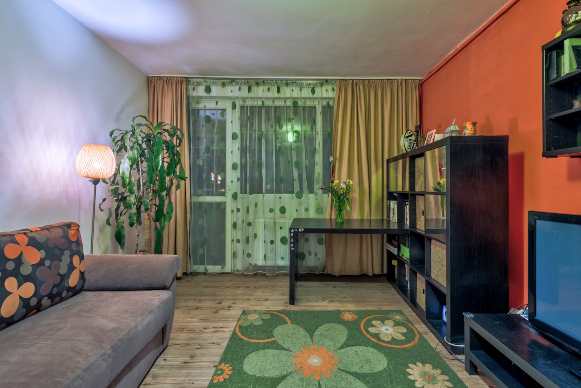 Apartament 2 camere , decomandat Sos Viilor -Eroii Revolutiei