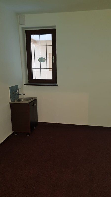 Apartament 2 camere parter - spatiu birou - Romancierilor