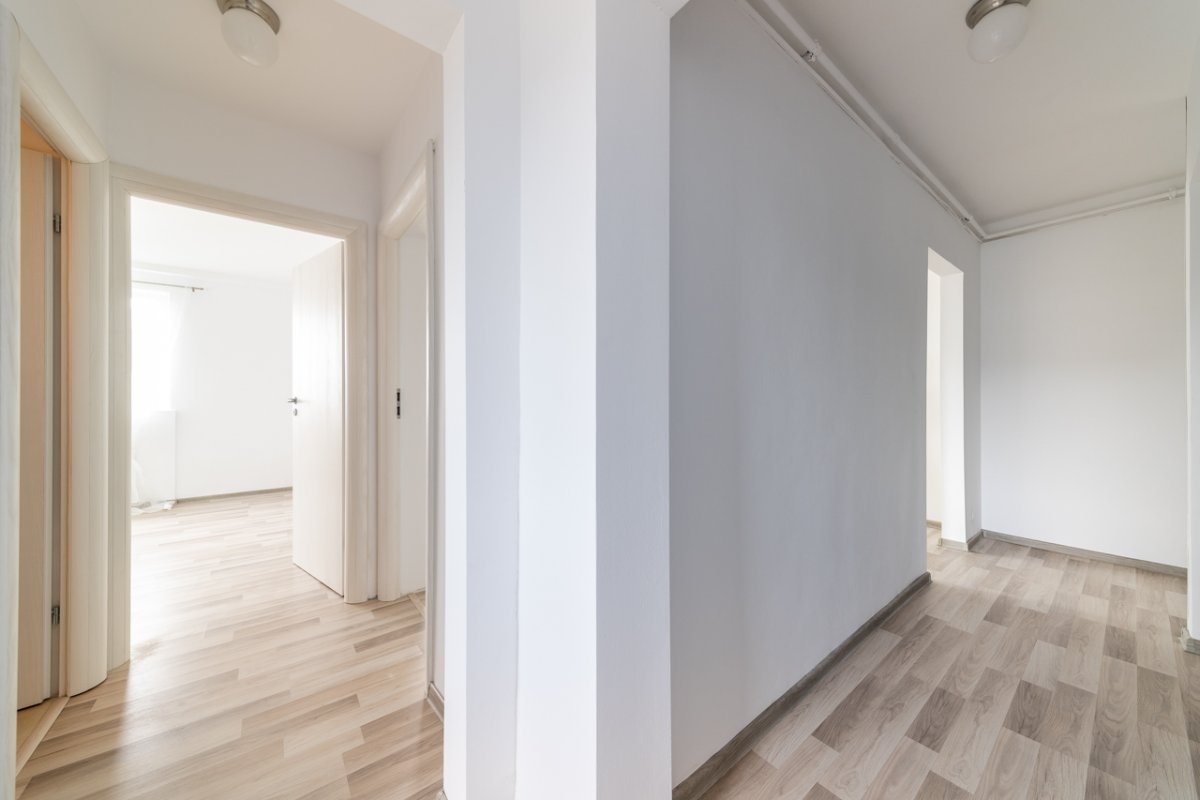 Apartament 2 camere renovat - bloc reabilitat  zona Plaza Romania