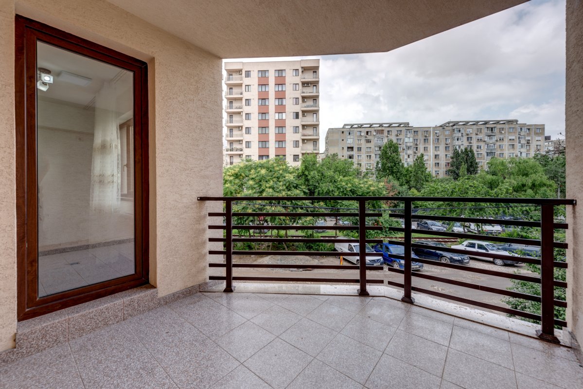Apartament 2 camere bloc nou zona Lujerului + loc de parcare inclus