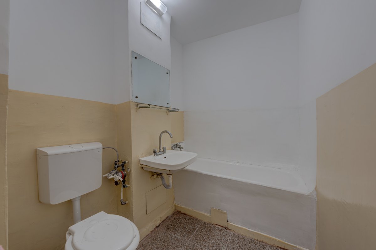 Apartament 2 camere , decomandat zona Rahova-Petre Ispirescu