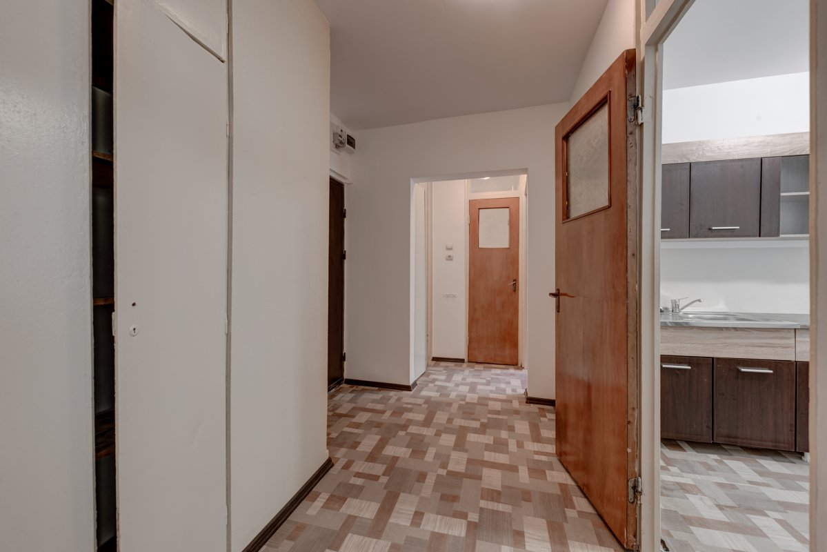 Apartament 2 camere , decomandat zona Rahova-Petre Ispirescu