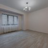 Apartament 2 camere decomandat , curte engleza + loc de parcare