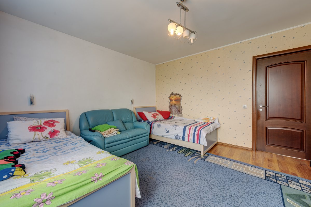 Apartament 3 camere + loc parcare suprateran - str Muntilor - Plaza