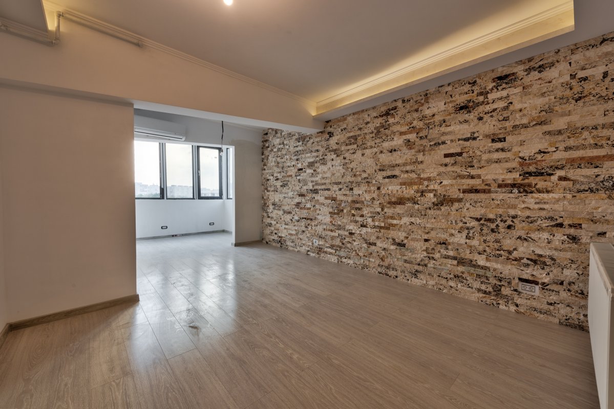 Apartament deosebit cu 3 camere , bloc nou , zona Gorjului-Rasaritului