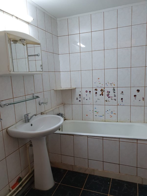 Apartament 3 camere decomandat Apusului