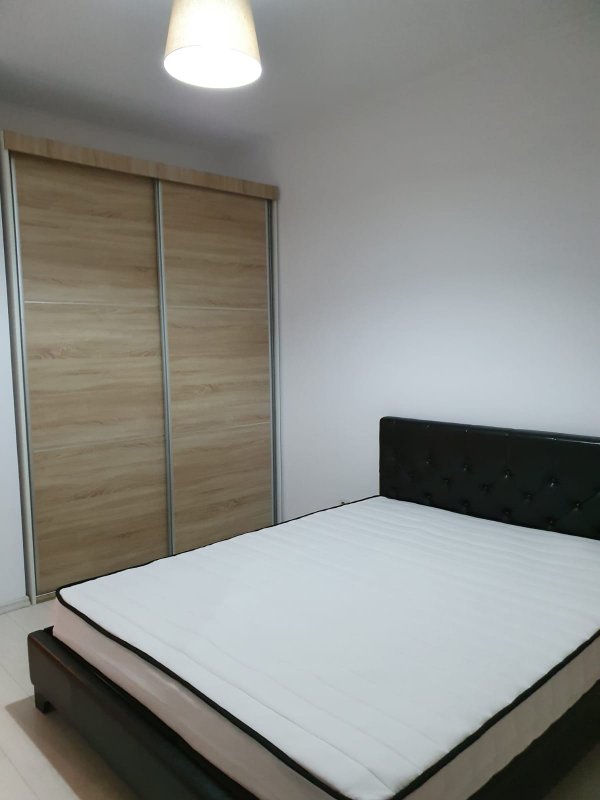Apartament 2 camere+loc parcare suprateran bloc nou zona Lujerului