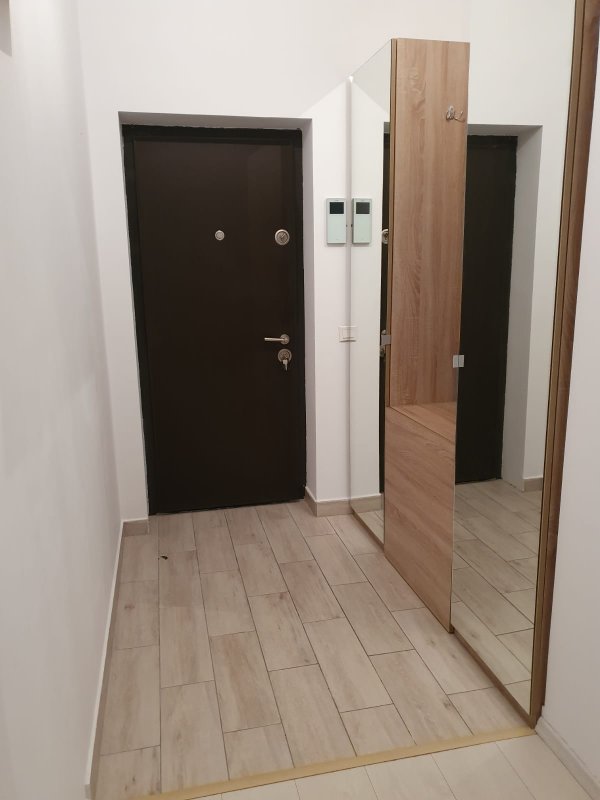 Apartament 2 camere+loc parcare suprateran bloc nou zona Lujerului
