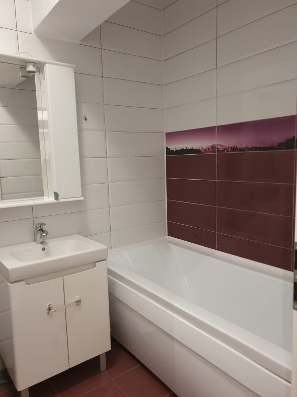 Apartament 2 camere+loc parcare suprateran bloc nou zona Lujerului