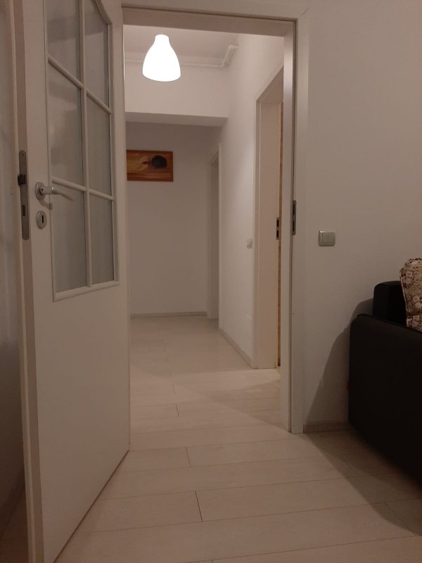 Apartament 2 camere+loc parcare suprateran bloc nou zona Lujerului