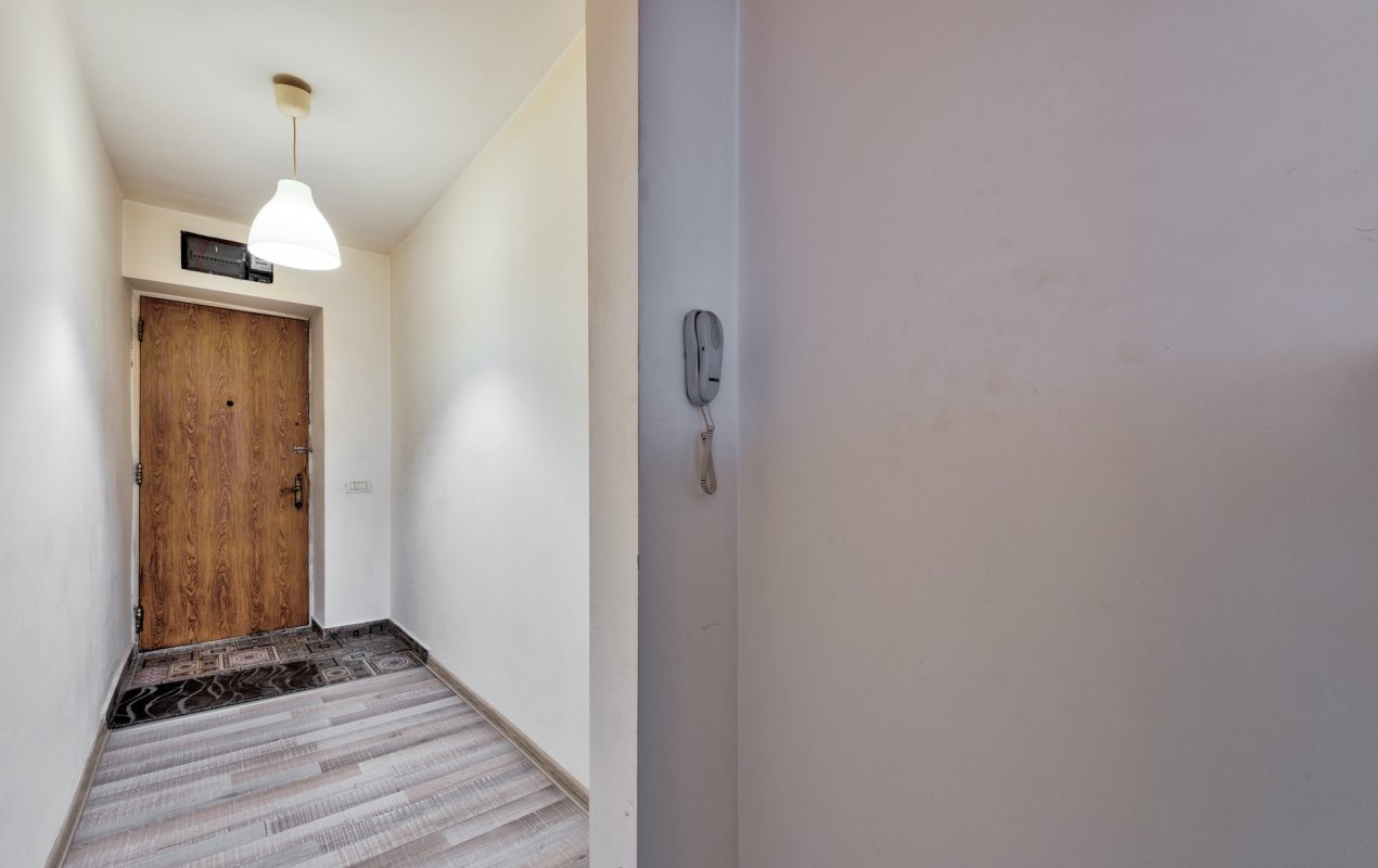 Apartament 2 camere complet mobilat si utilat - str Topolovat