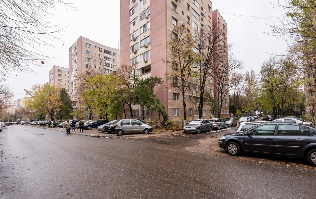 Apartament 2 camere complet mobilat si utilat - str Topolovat