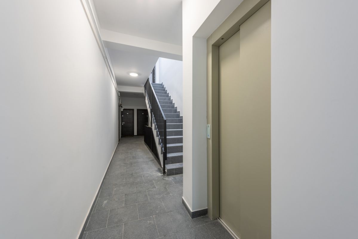 Apartament 3 camere+terasa 55 mp , bloc nou , finalizat - Prel Ghencea