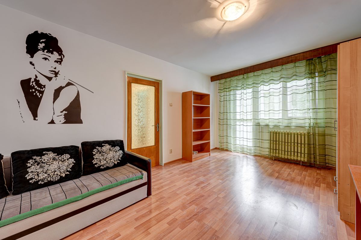 Apartament cu 2 camere, decomandat - lângă parc