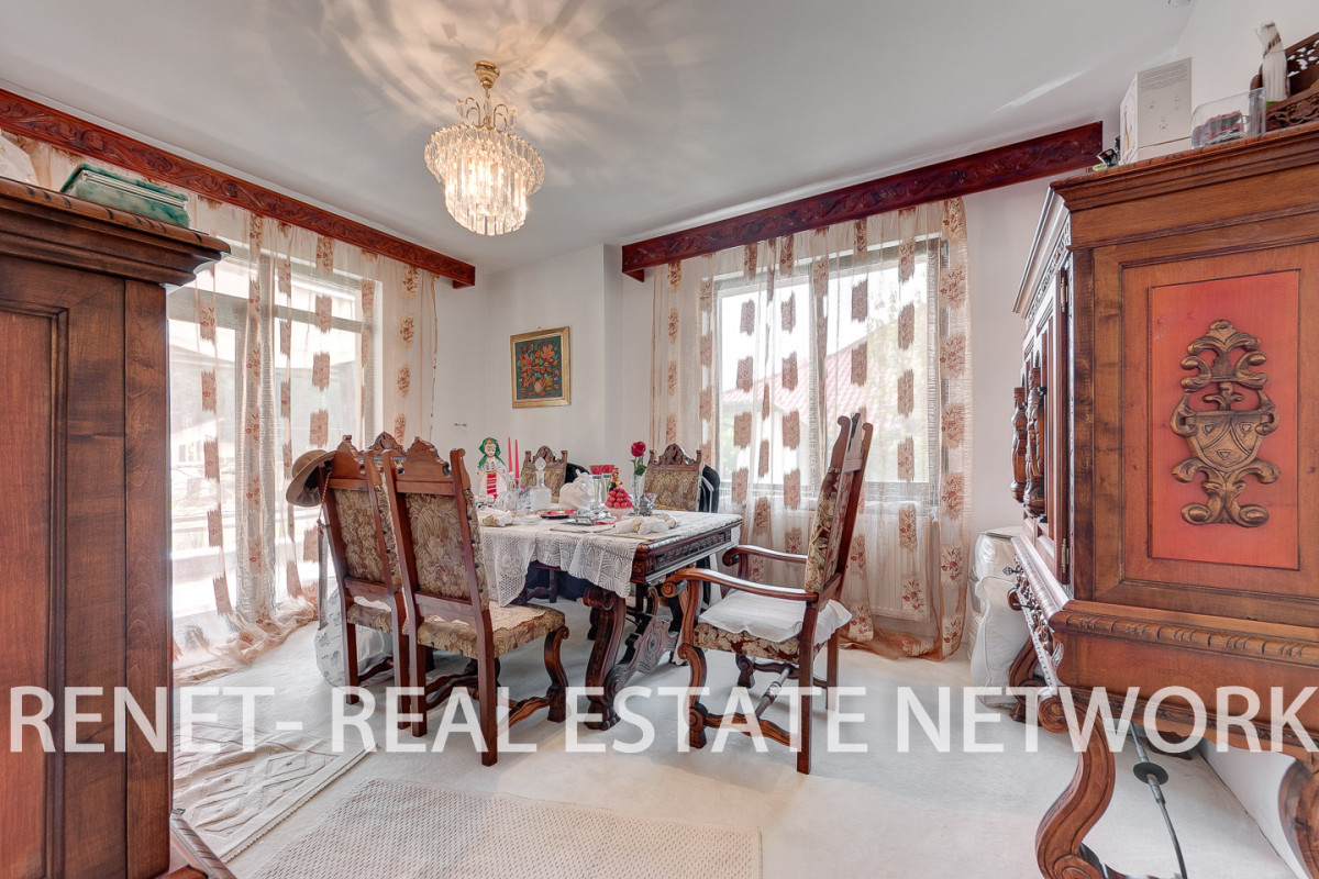 In aceasta casa timpul trece mai incet si mai frumos. Snagov Vila impresionanta 