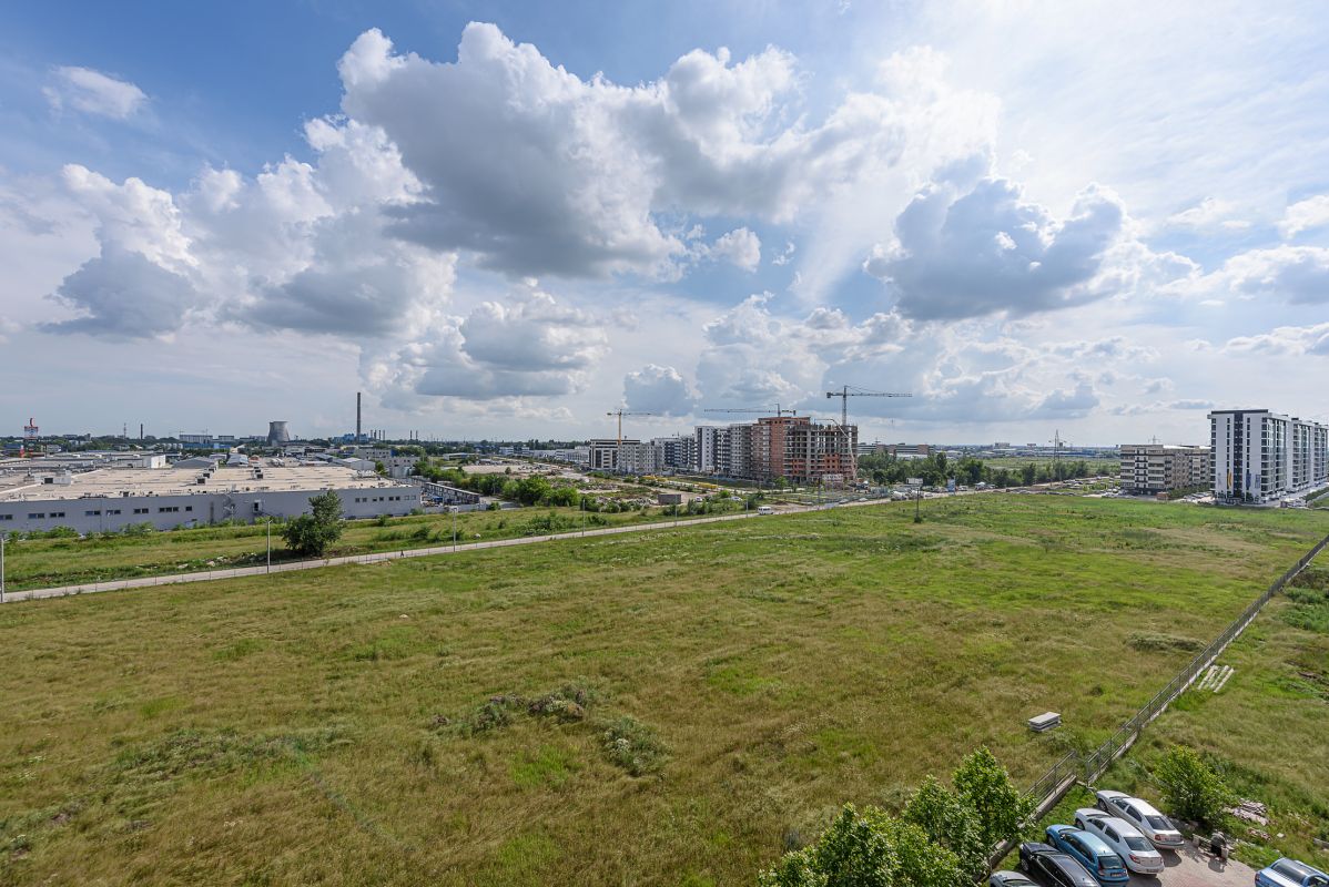 Apartament  cu 2 camere cu bucatarie mobilata