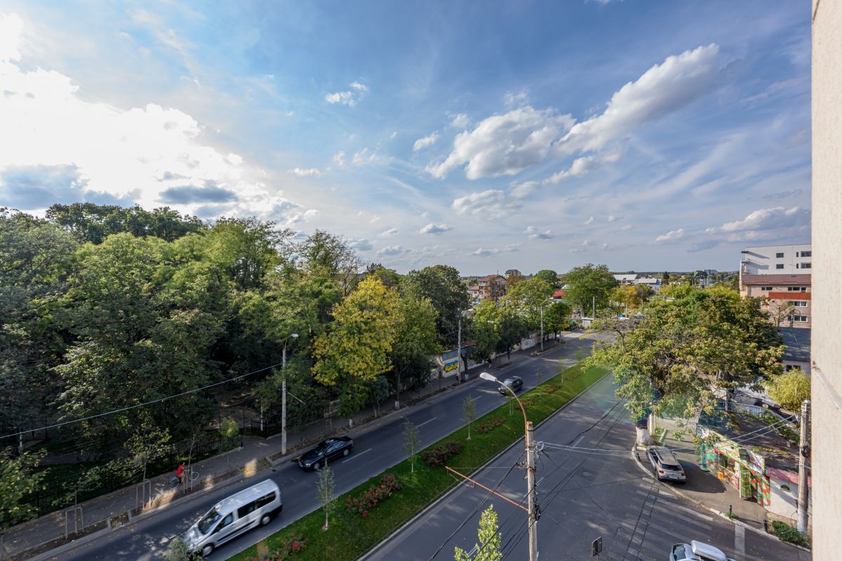 Apartament 3 camere parter bloc nou Parc Bazilescu