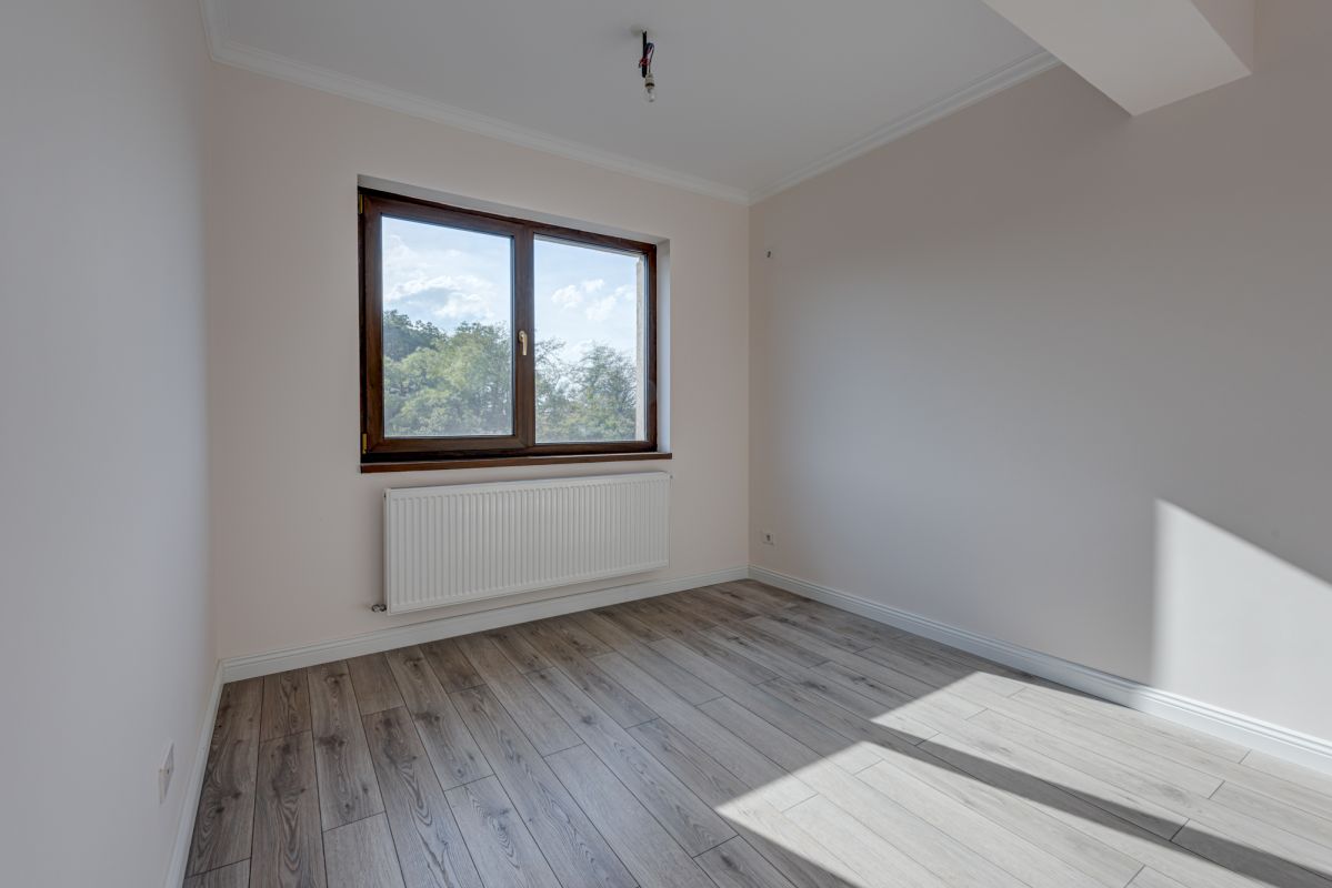 Apartament 3 camere bloc nou Parc Bazilescu